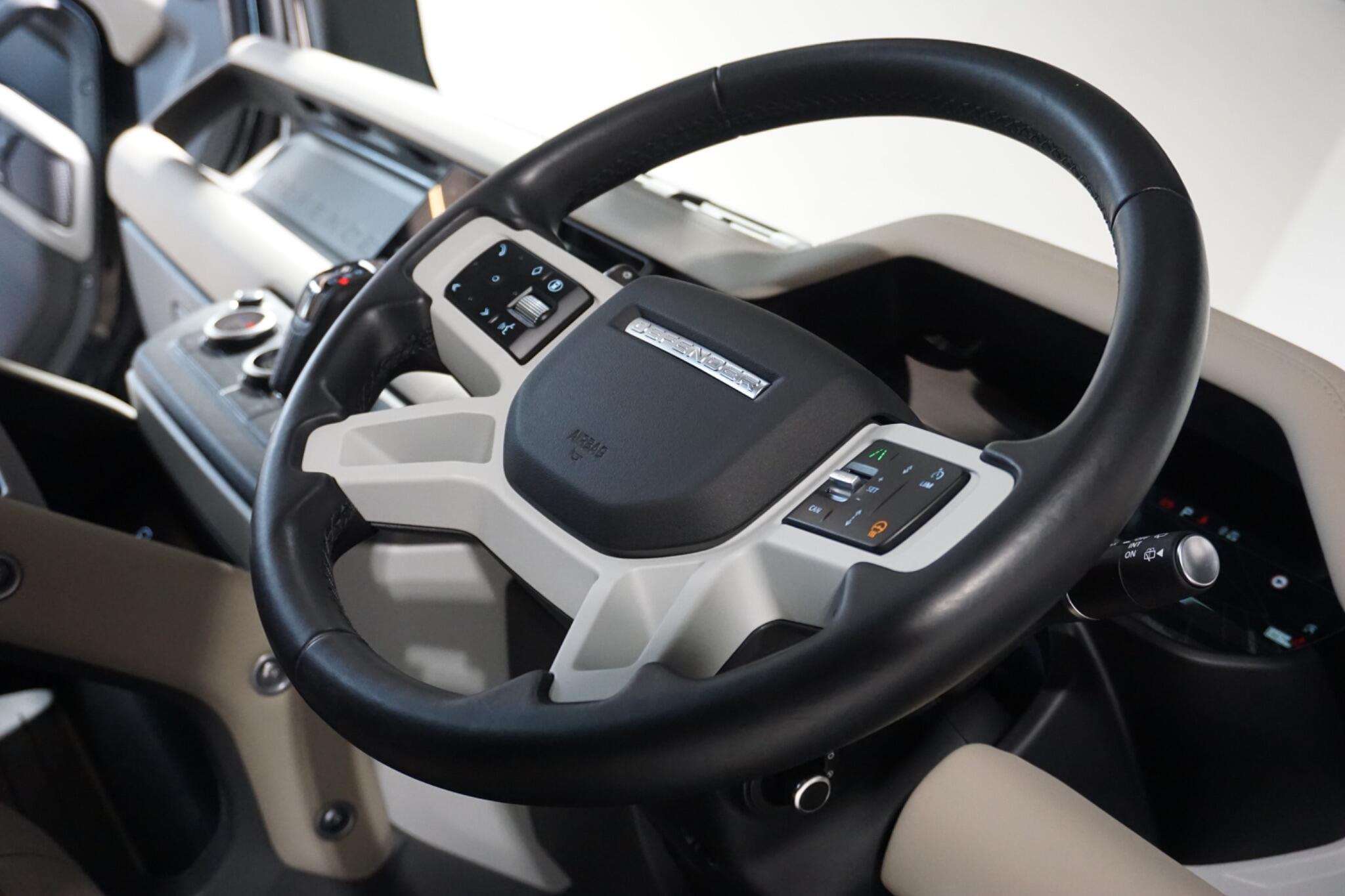 Land Rover Defender 110 3.0 D250 MHEV XS Edition SUV 5dr Diesel Auto 4WD Euro 6 (s/s) (250 ps)